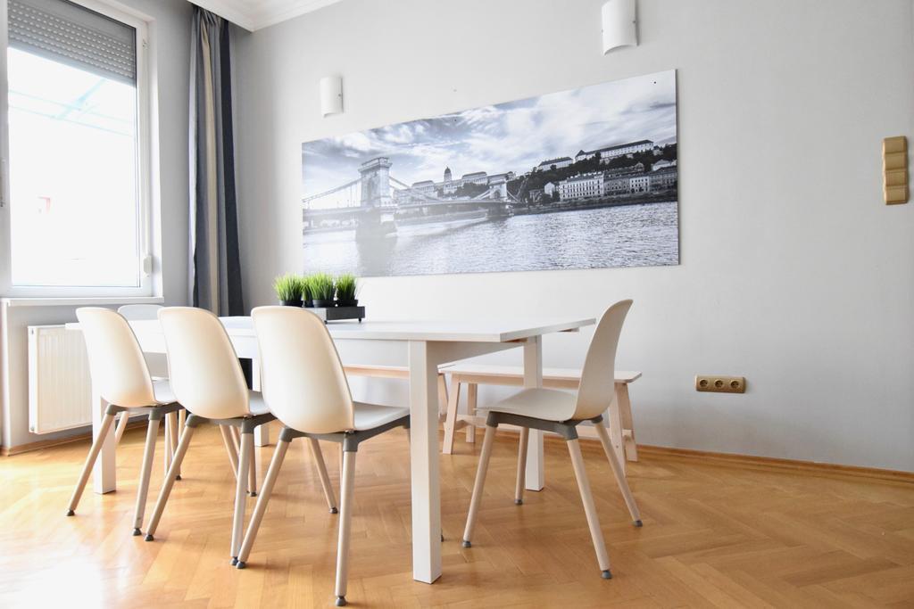 Standerd Apartment By Hi5 - Lovag Family Suites Будапеща Екстериор снимка
