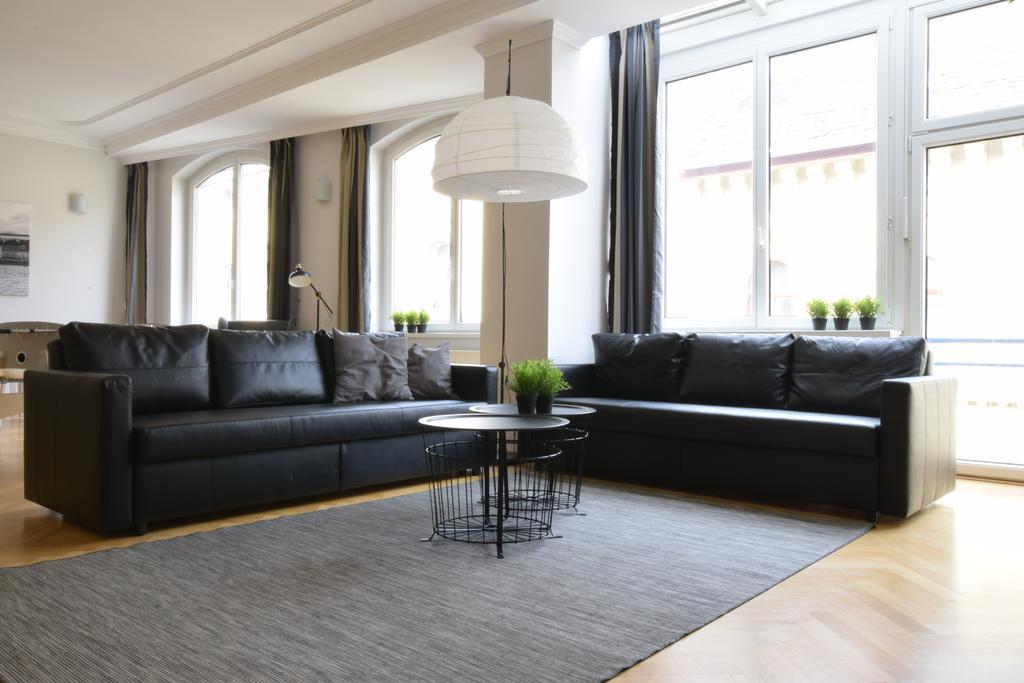 Standerd Apartment By Hi5 - Lovag Family Suites Будапеща Екстериор снимка